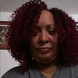 Meet your Posher, Ellen